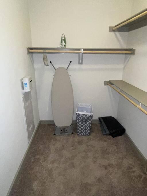 Downtown Living 1Br W/ Free Parking Garage Houston Exterior photo